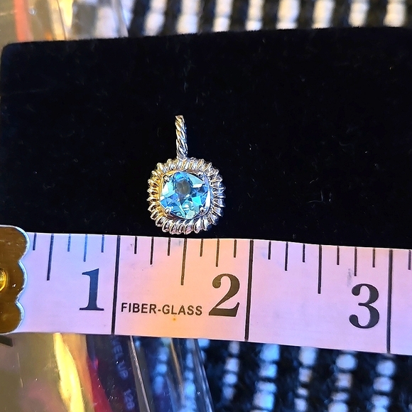 Sterling Pendant w/stone - Picture 2 of 3